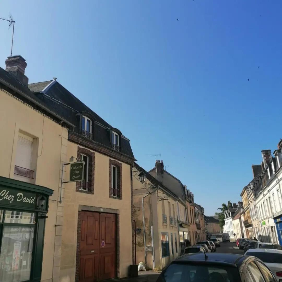 Gite A Sees Avec Garage Prive En Centre Ville エクステリア 写真